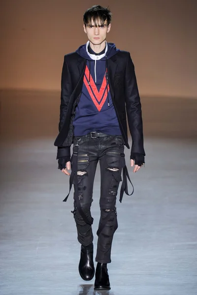 Look 2
